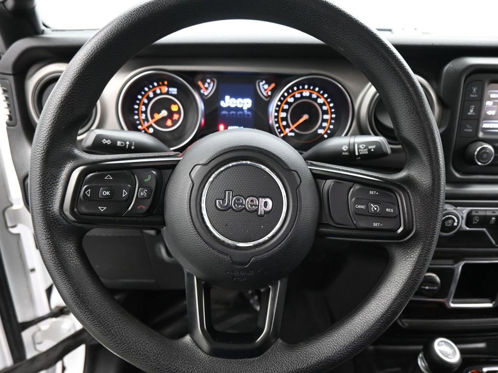 Used 2020 Jeep Gladiator Sport image 11