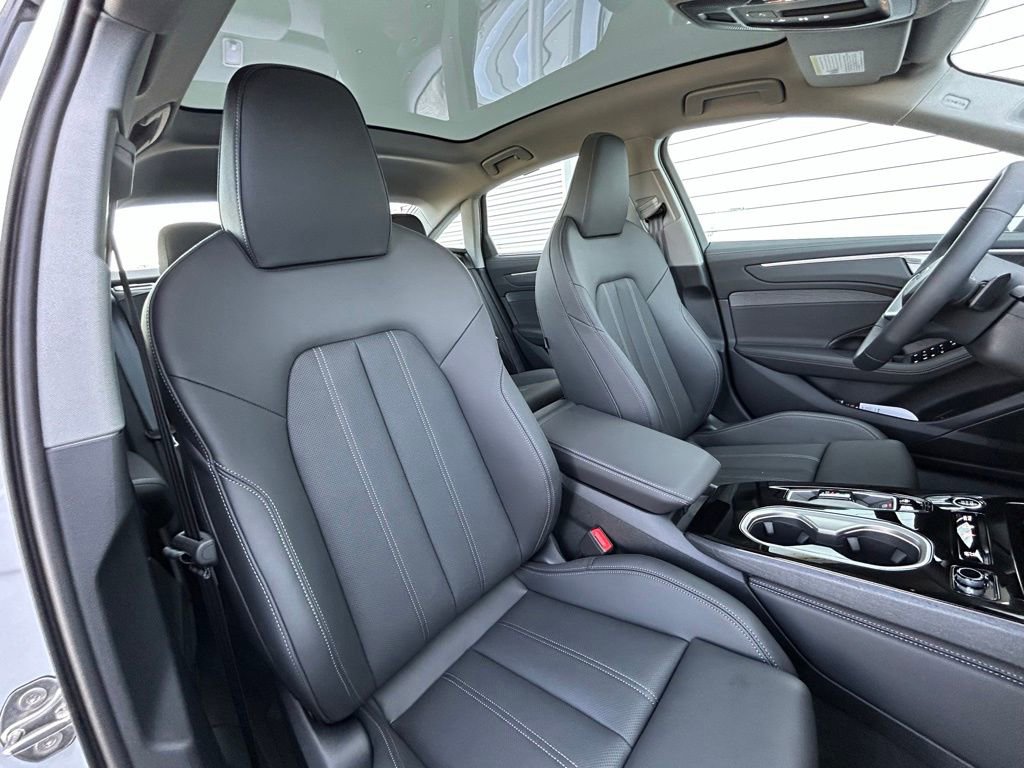 New 2026 Audi A6 Premium Plus image 47