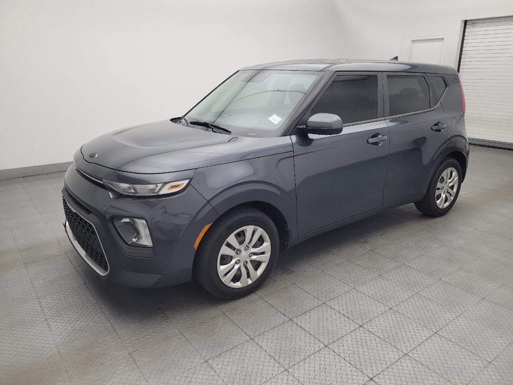 Used 2020 Kia Soul LX FWD image 2