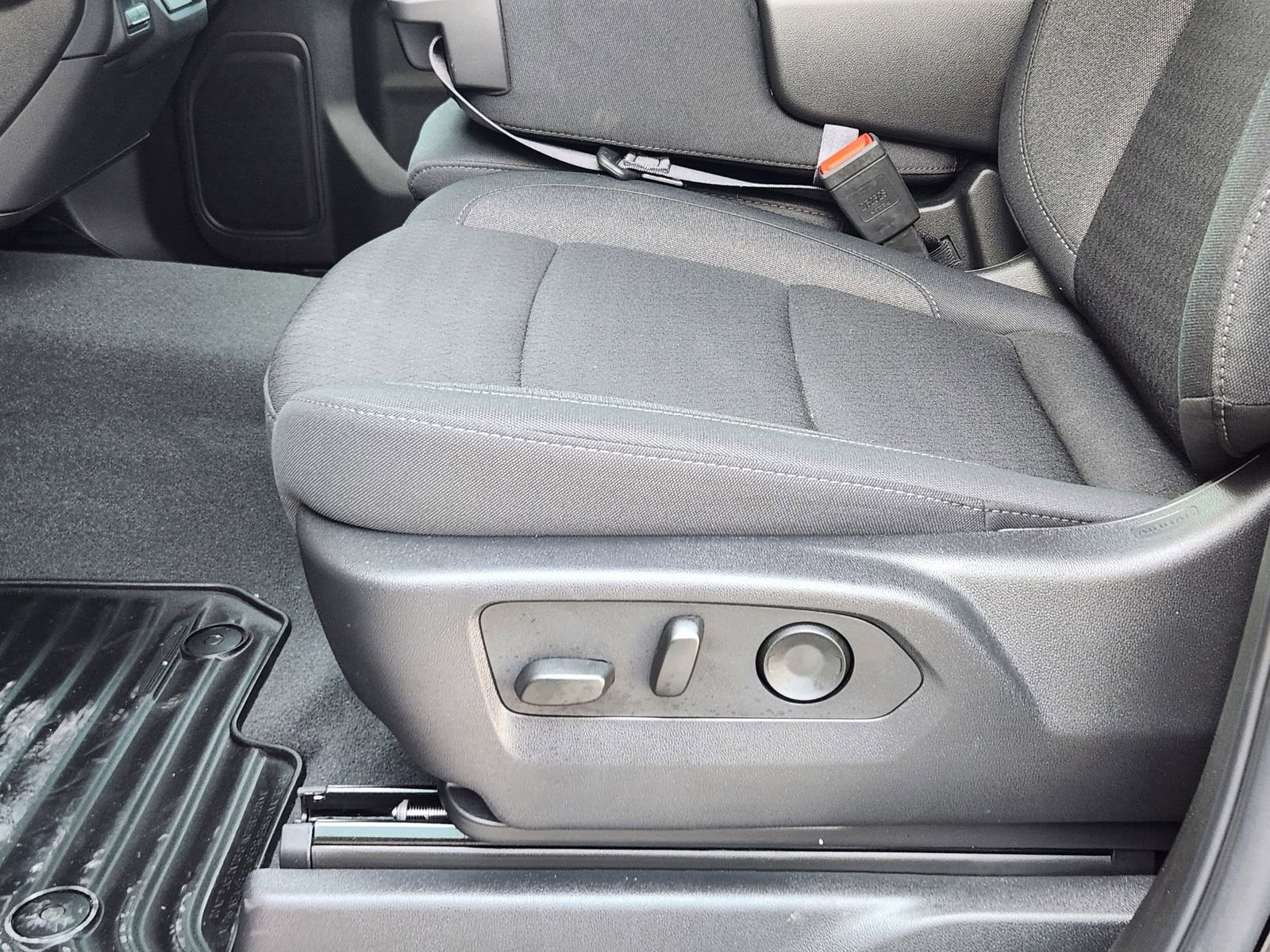 New 2025 Chevrolet Silverado 1500 Custom image 22