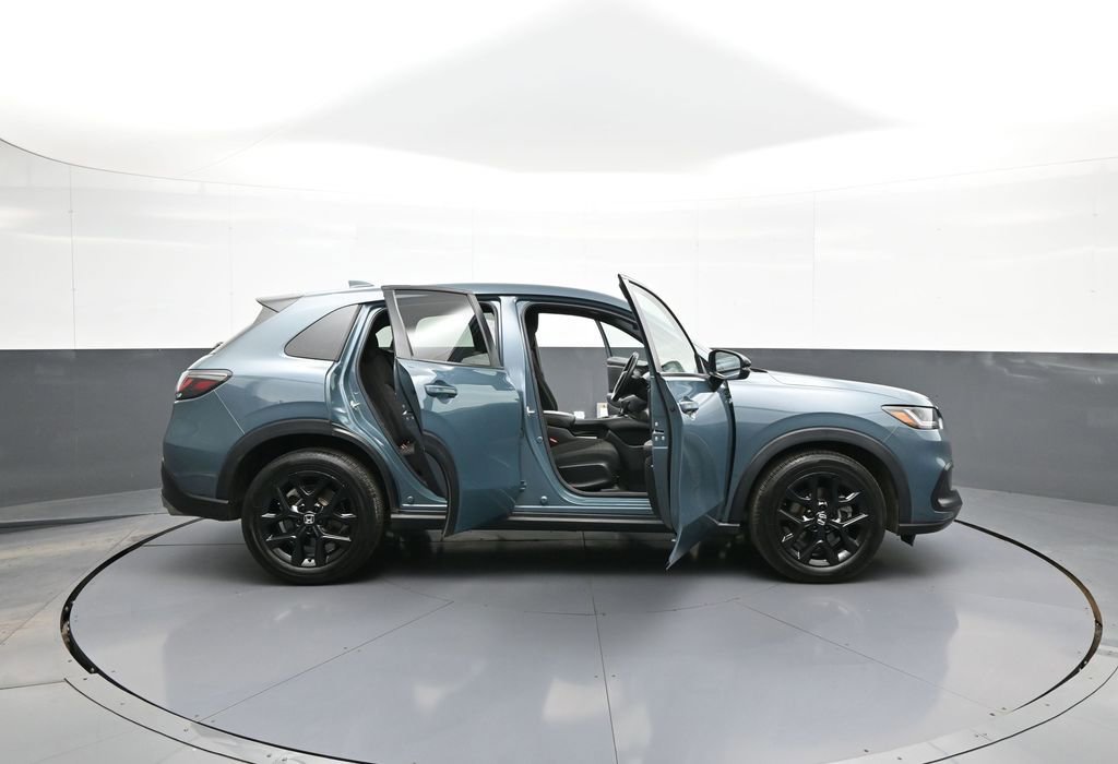 Certified 2024 Honda HR-V Sport image 40