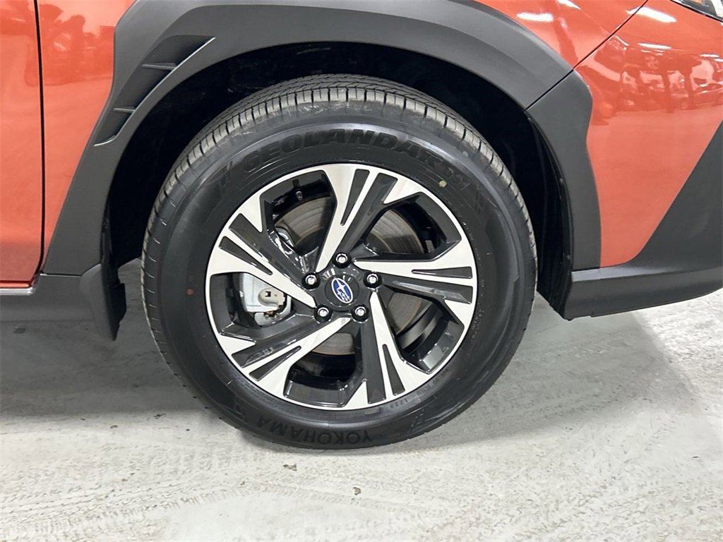 Certified 2025 Subaru Crosstrek 2.0i Premium image 13