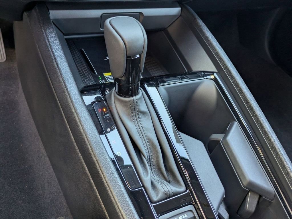 Certified 2025 Honda Accord EX-L image 13