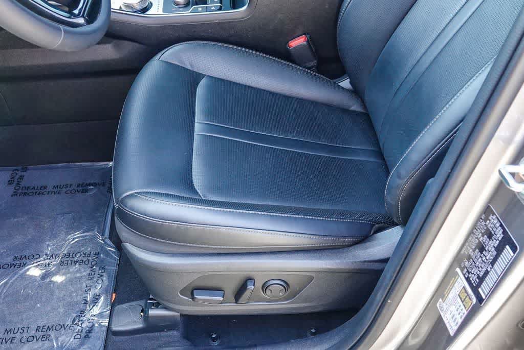 Certified 2025 Kia Sorento EX AWD/4WD image 20
