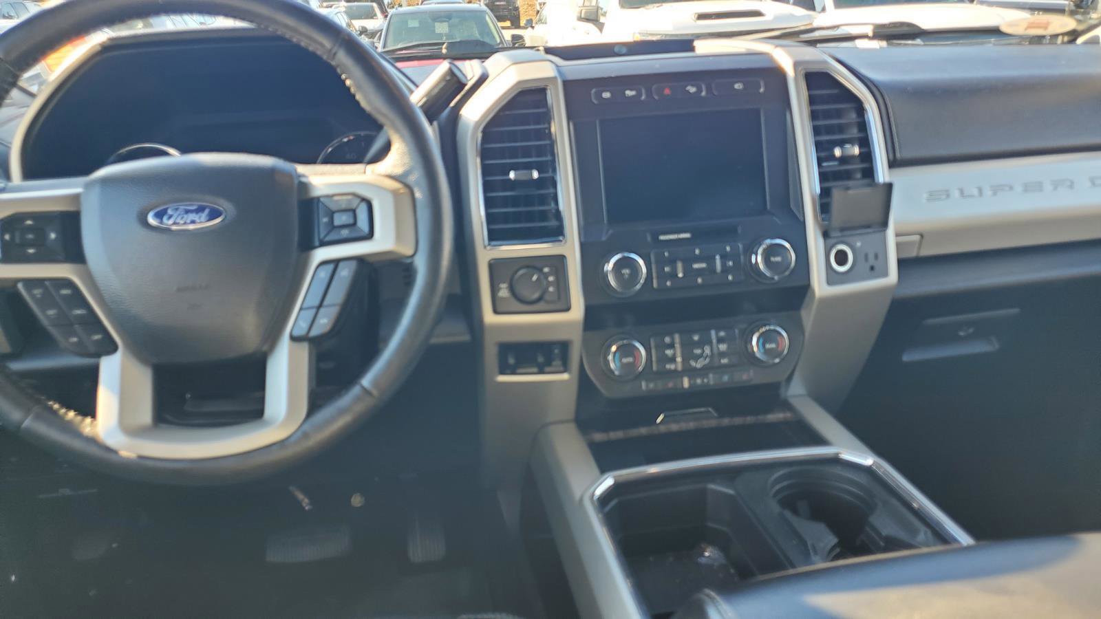 Used 2019 Ford F250 Lariat w/ Lariat Ultimate Package image 7