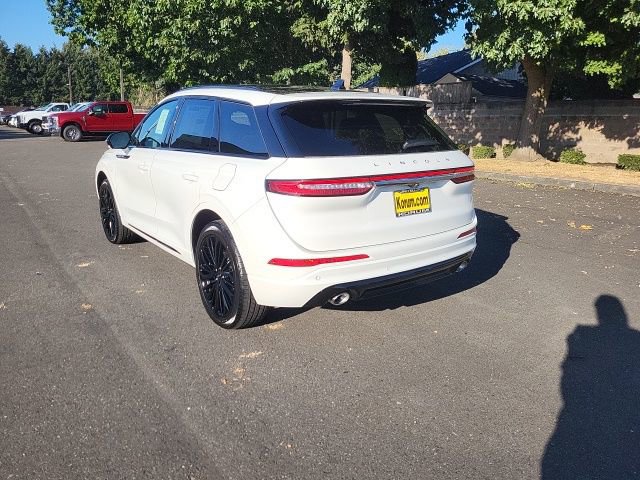 New 2025 Lincoln Corsair Grand Touring w/ Equipment Group 301A image 3