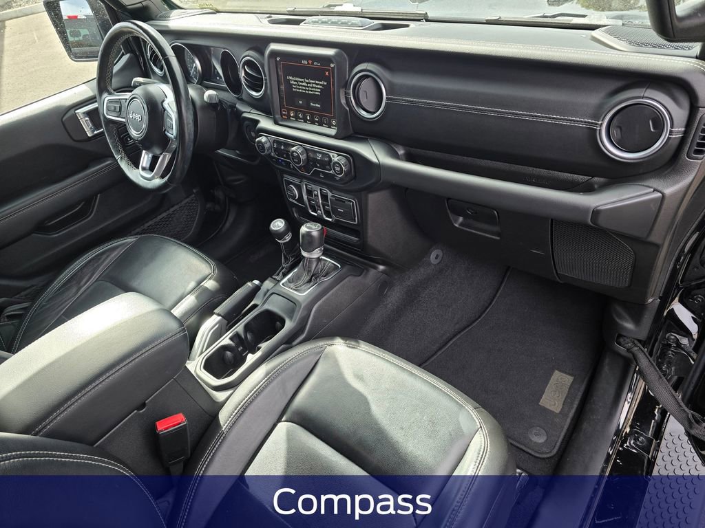 Used 2021 Jeep Wrangler Unlimited Sahara w/ Cold Weather Group AWD/4WD image 17