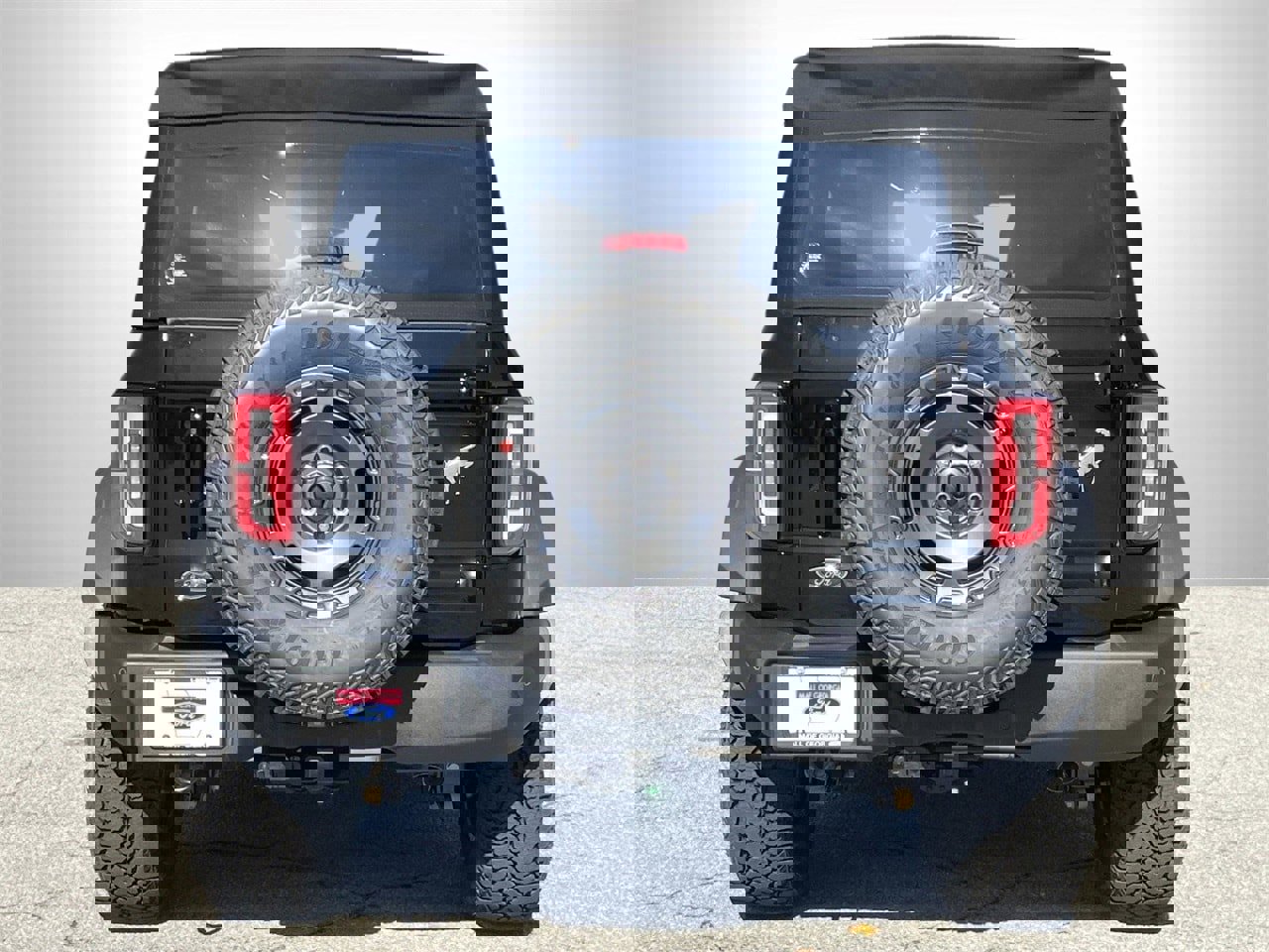 New 2025 Ford Bronco Outer Banks w/ Sasquatch Package image 24