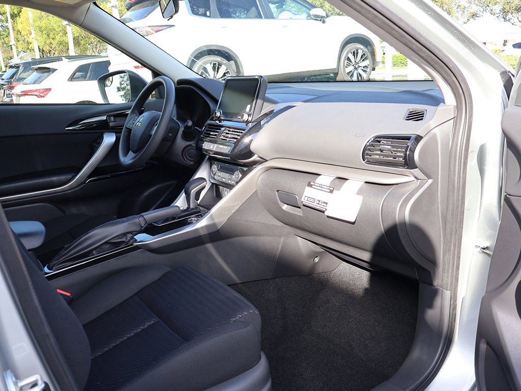 New 2026 Mitsubishi Eclipse Cross LE image 24