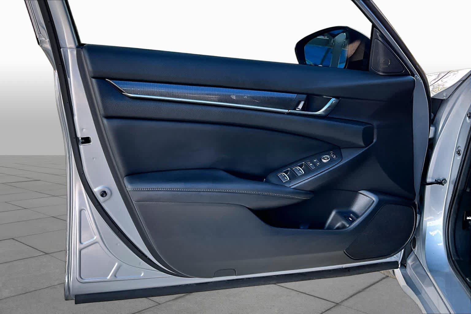 Used 2021 Honda Accord Sport image 20