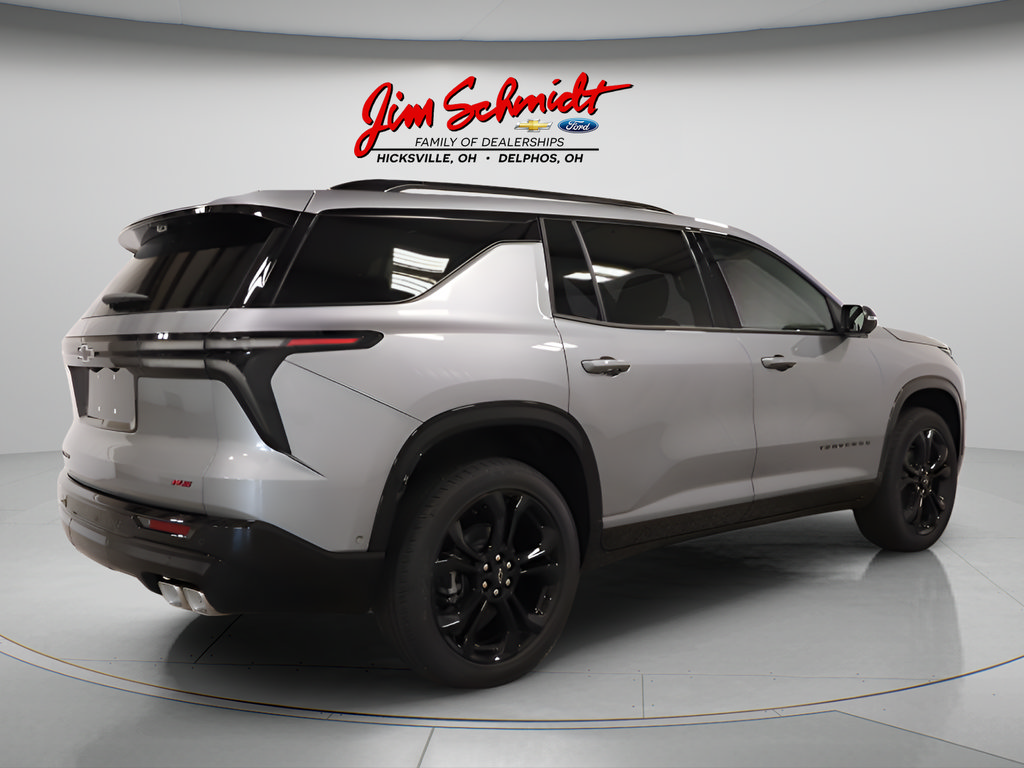 New 2027 Chevrolet Traverse RS w/ LPO, Floor Liner Package AWD/4WD image 6