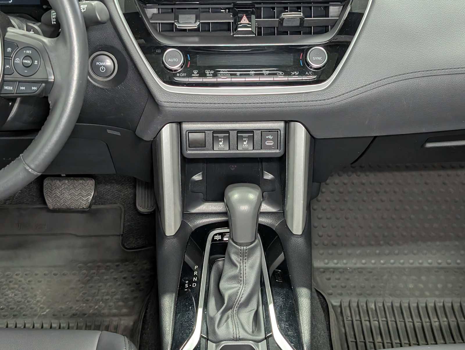 Used 2024 Toyota Corolla Cross XSE w/ Convenience Package AWD/4WD image 20