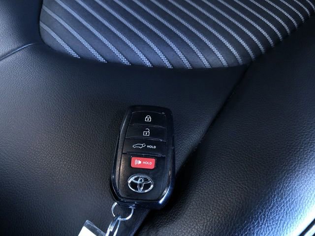 Certified 2025 Toyota Highlander XSE AWD/4WD image 32
