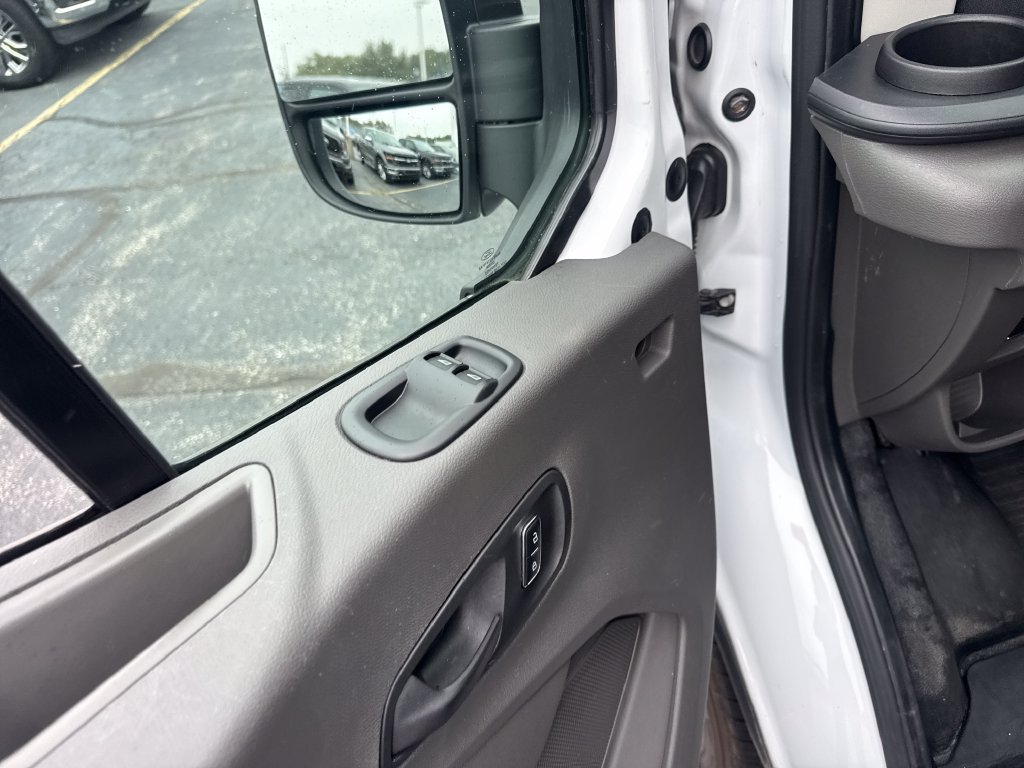 Used 2025 Ford Transit 250 Low Roof w/ Exterior Upgrade Package RWD image 30