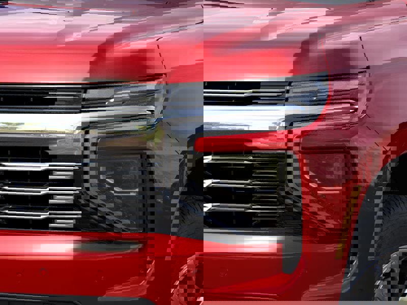 New 2025 Chevrolet Suburban Premier image 34