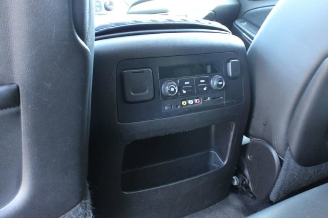 Used 2015 GMC Yukon XL SLT w/ Open Road Package image 35