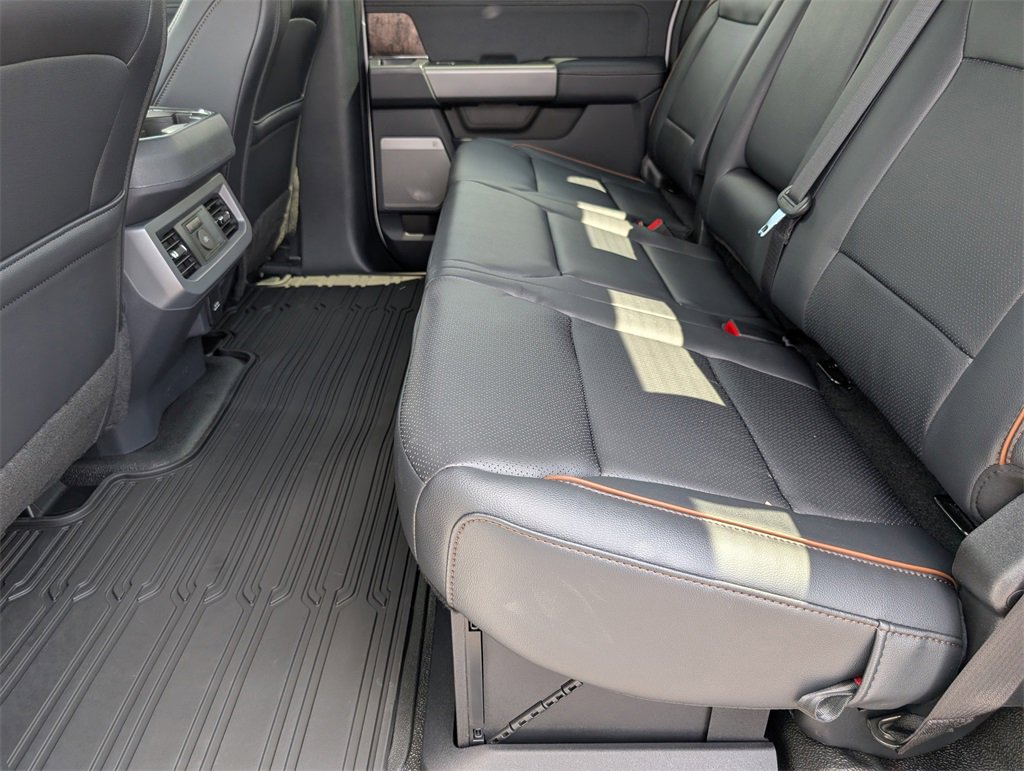 New 2026 Ford F250 Lariat image 32