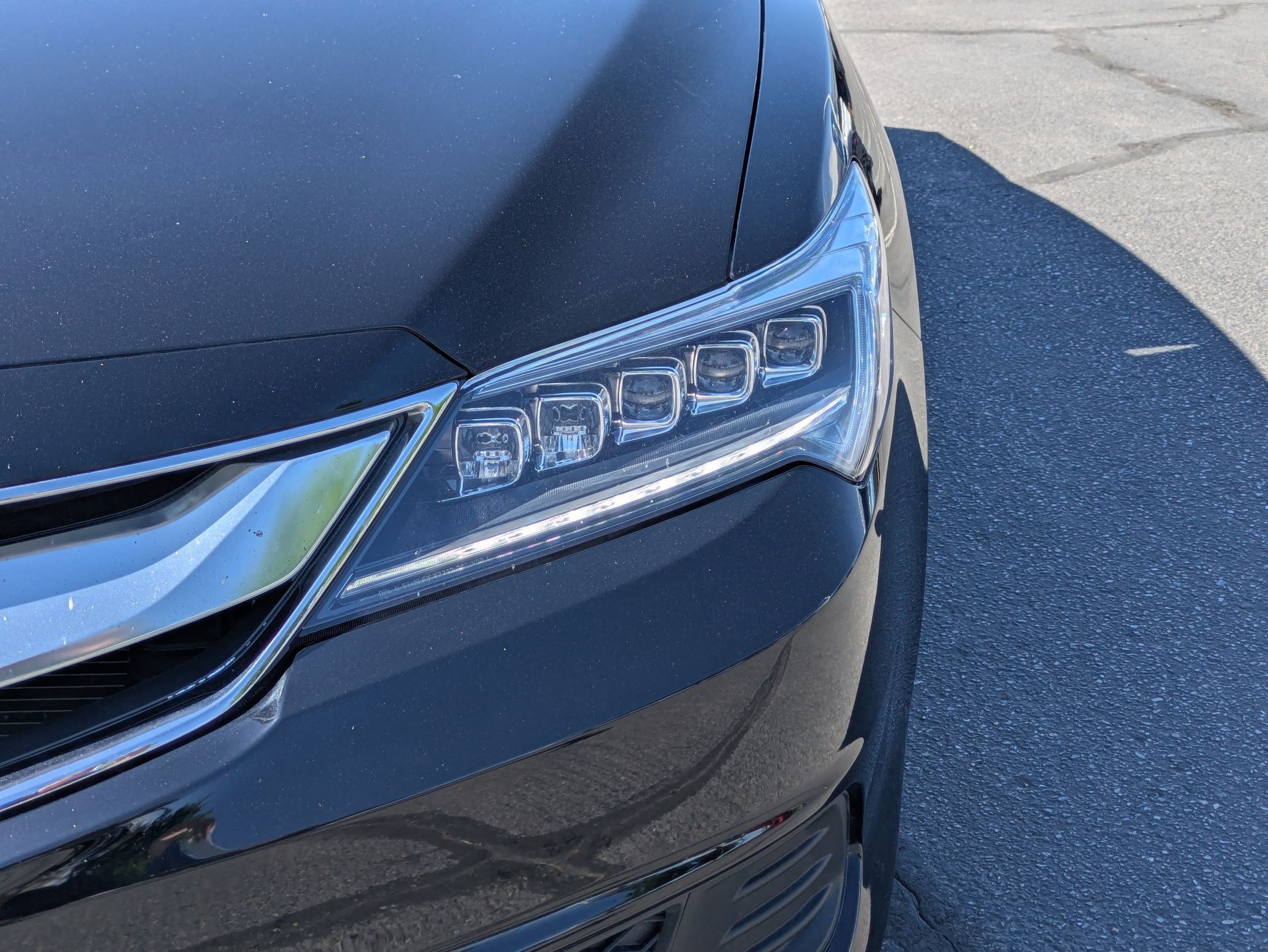 Used 2018 Acura ILX FWD image 12