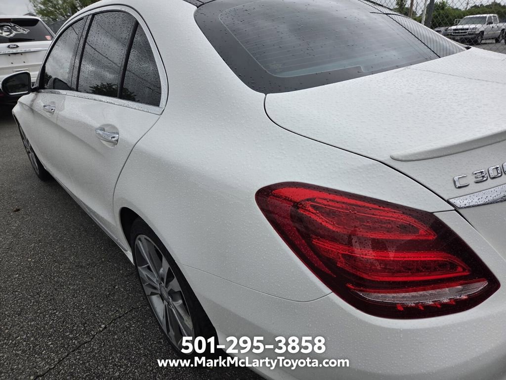 Used 2015 Mercedes-Benz C 300 Sedan image 8