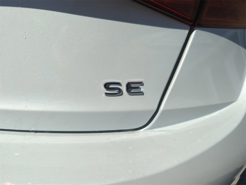 New 2026 Volkswagen Jetta SE image 17