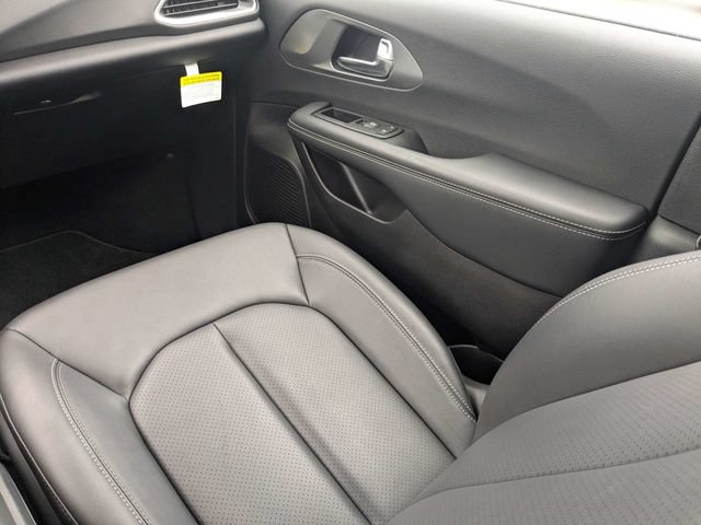 New 2025 Chrysler Voyager LX FWD image 16