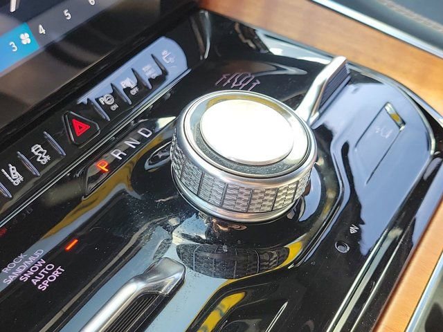 Used 2022 Jeep Grand Wagoneer Series III w/ Flexible Seating Group image 25