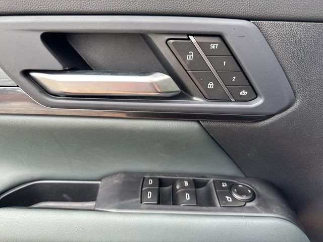 New 2026 GMC Terrain AT4 w/ Convenience Package III image 13