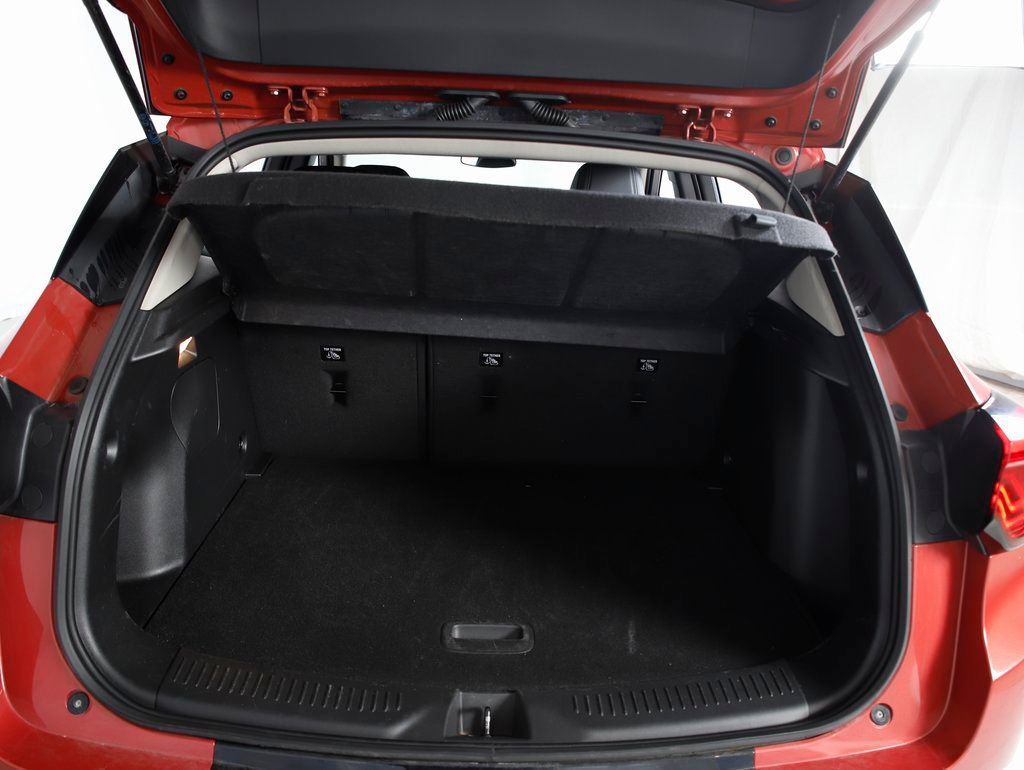 Used 2024 Buick Encore GX Sport Touring image 10