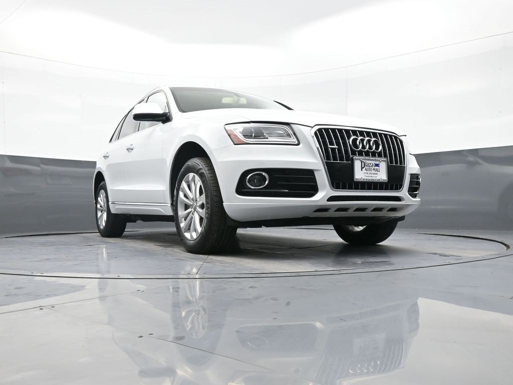 Used 2016 Audi Q5 2.0T Premium Plus w/ Technology Package image 28