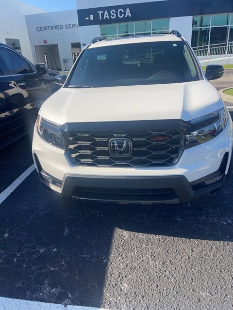 Used 2023 Honda Passport TrailSport image 4