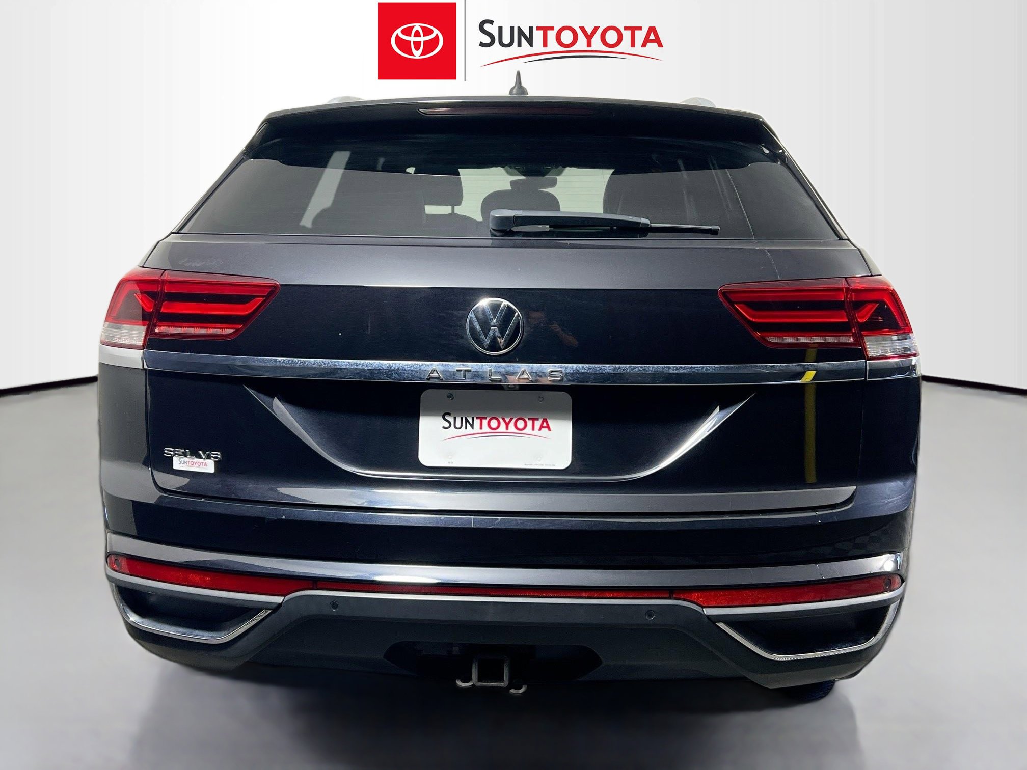 Used 2020 Volkswagen Atlas Cross Sport SEL image 5