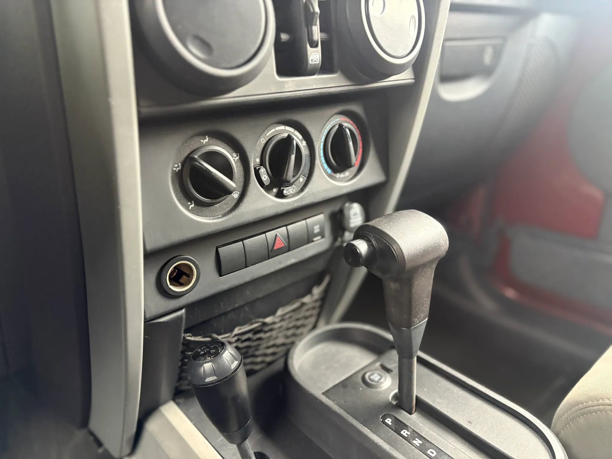 Used 2009 Jeep Wrangler Unlimited X AWD/4WD image 17