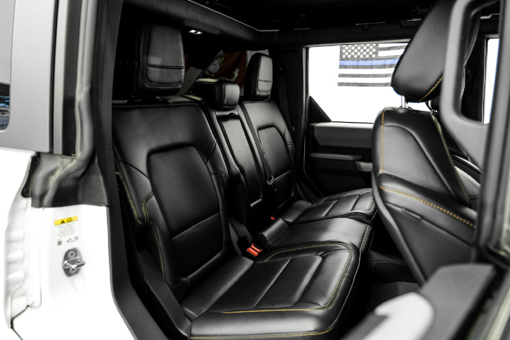 Used 2023 Ford Bronco Badlands w/ Sasquatch Package AWD/4WD image 38