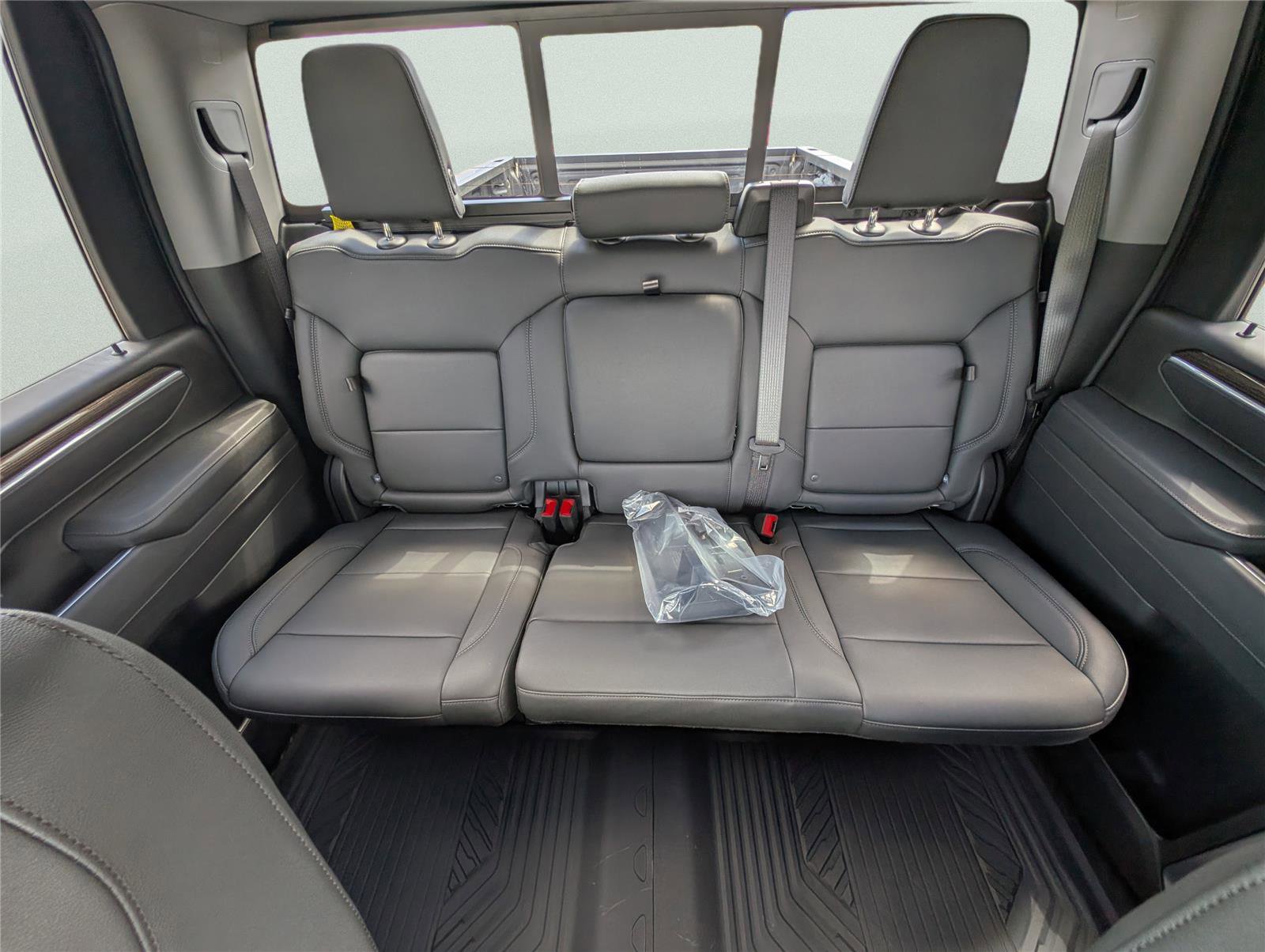 New 2026 Chevrolet Silverado 2500 LT w/ Trail Boss Package image 25