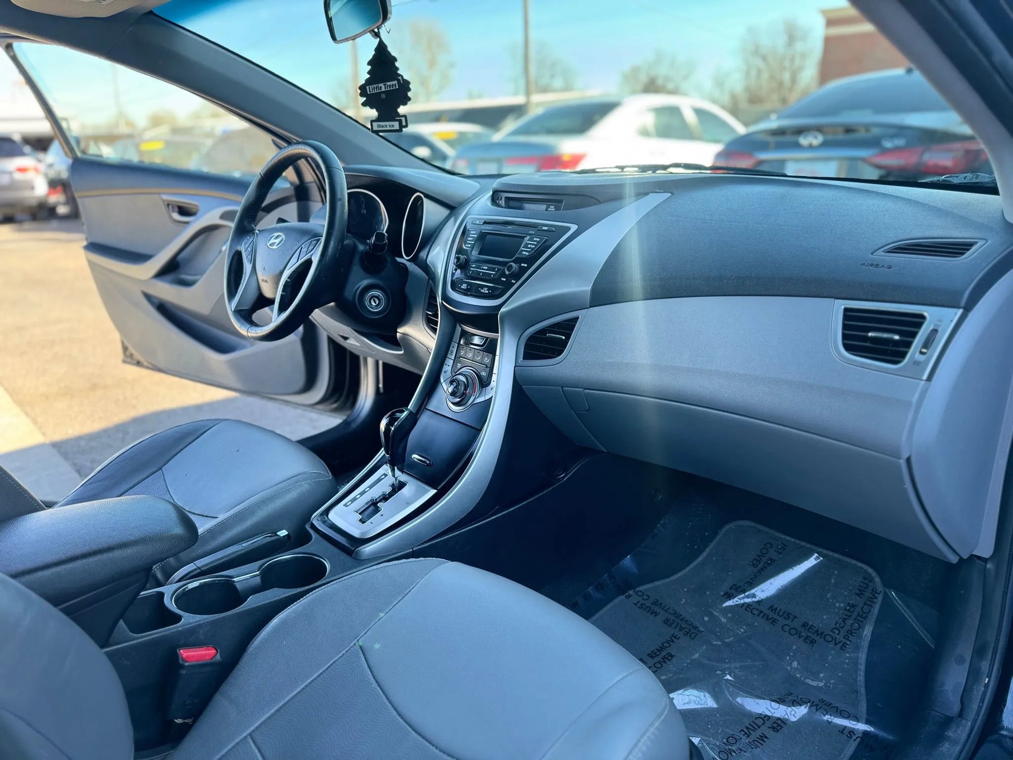 Used 2013 Hyundai Elantra Limited image 37