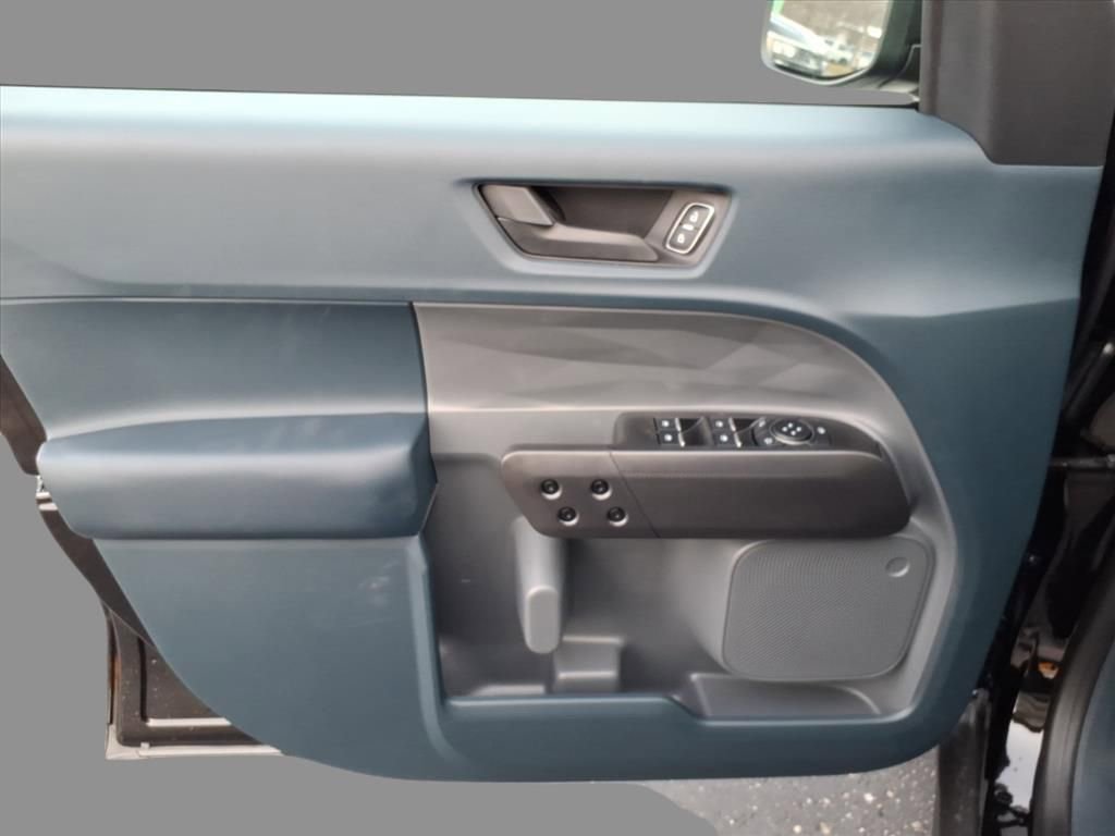 New 2026 Ford Maverick XLT w/ XLT Luxury Package image 16