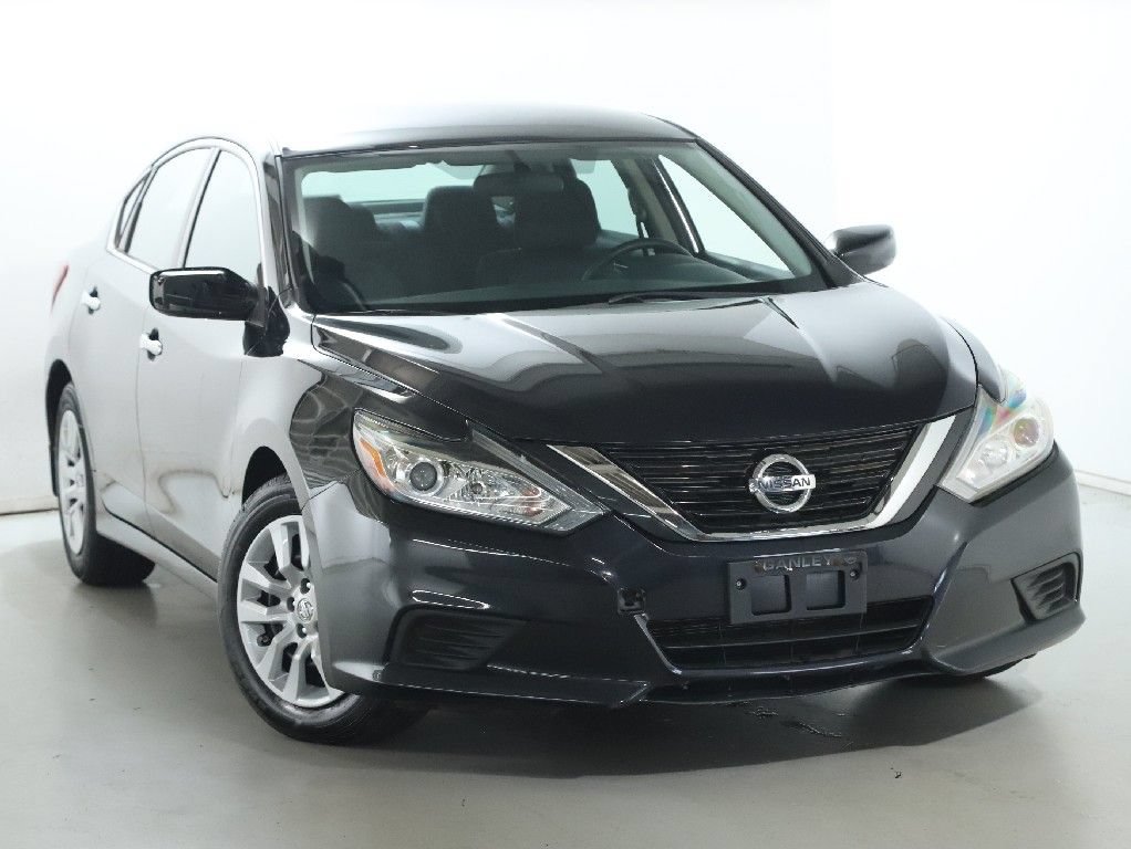 Used 2018 Nissan Altima 2.5 S w/ S Convenience Package FWD image 2