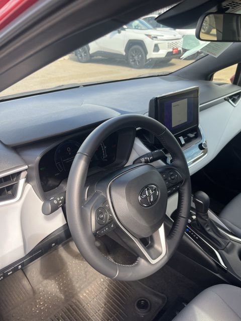 Used 2026 Toyota Corolla SE image 14