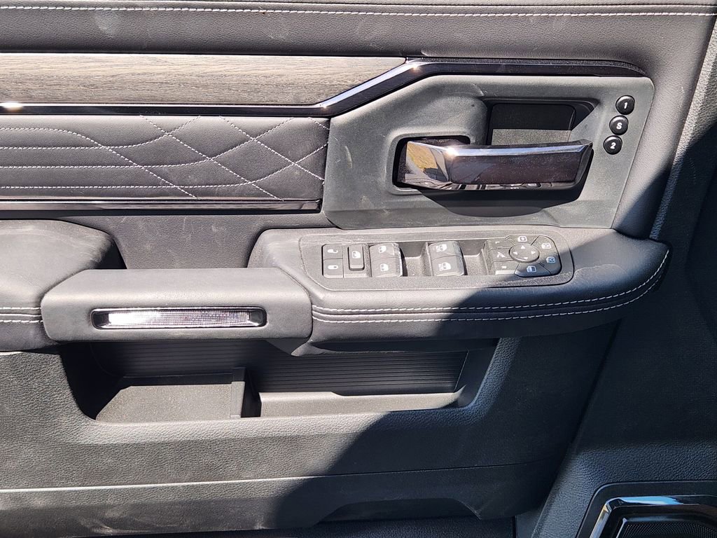 New 2026 RAM 2500 Limited image 16