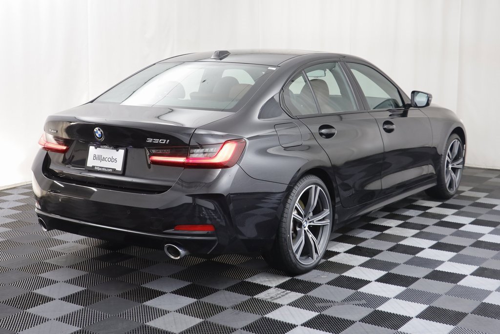 Certified 2023 BMW 330i xDrive Sedan w/ Premium Package image 19