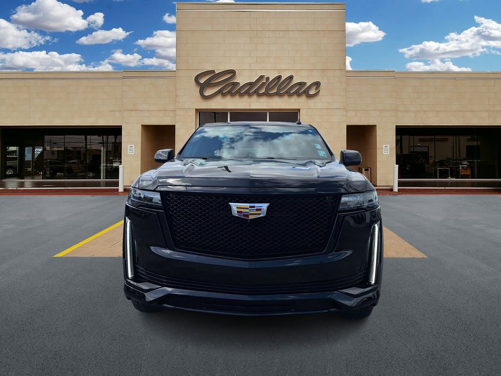 Certified 2023 Cadillac Escalade ESV Sport Platinum w/ Heavy-Duty Trailer Package image 8