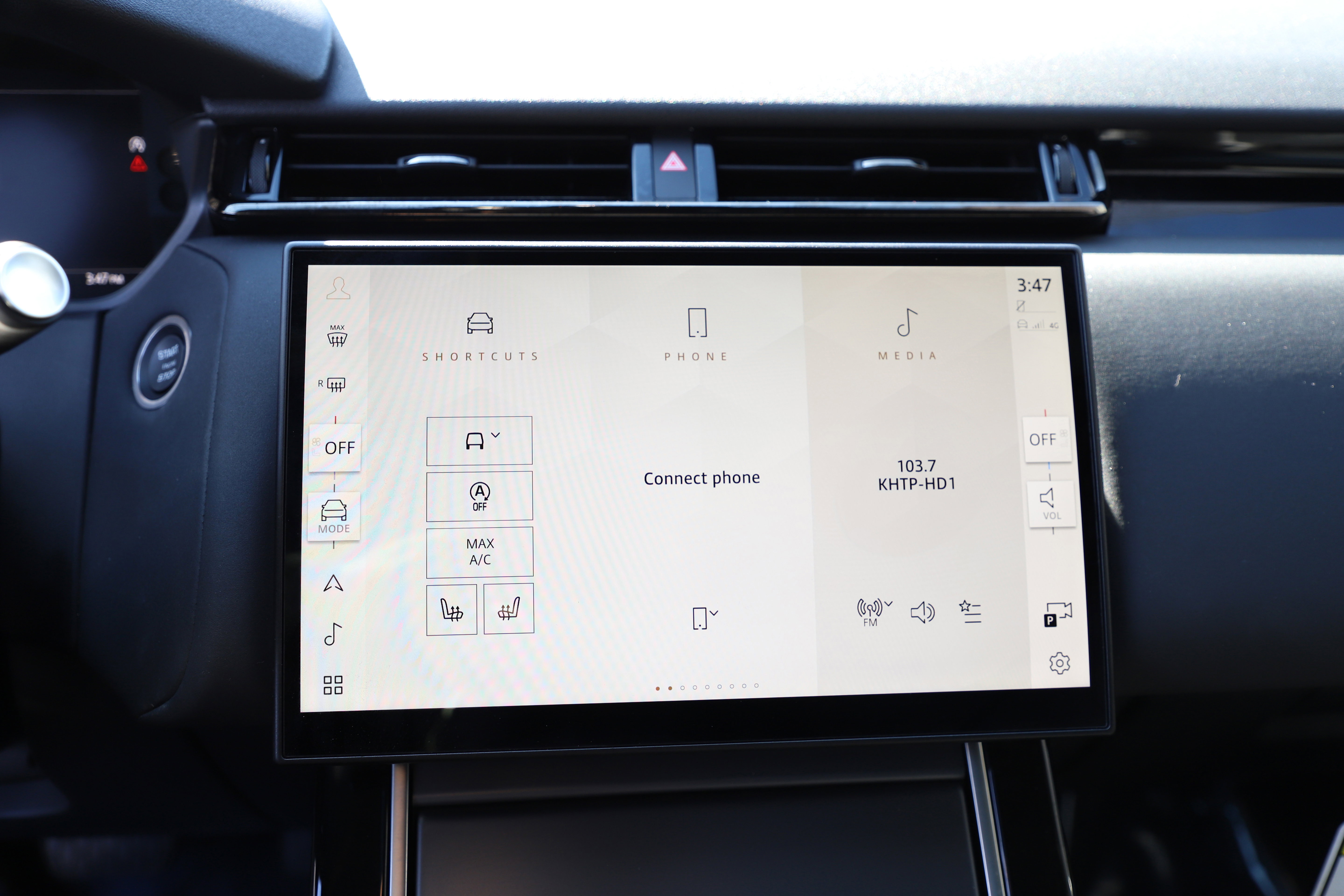Certified 2026 Land Rover Range Rover Velar S AWD/4WD image 19