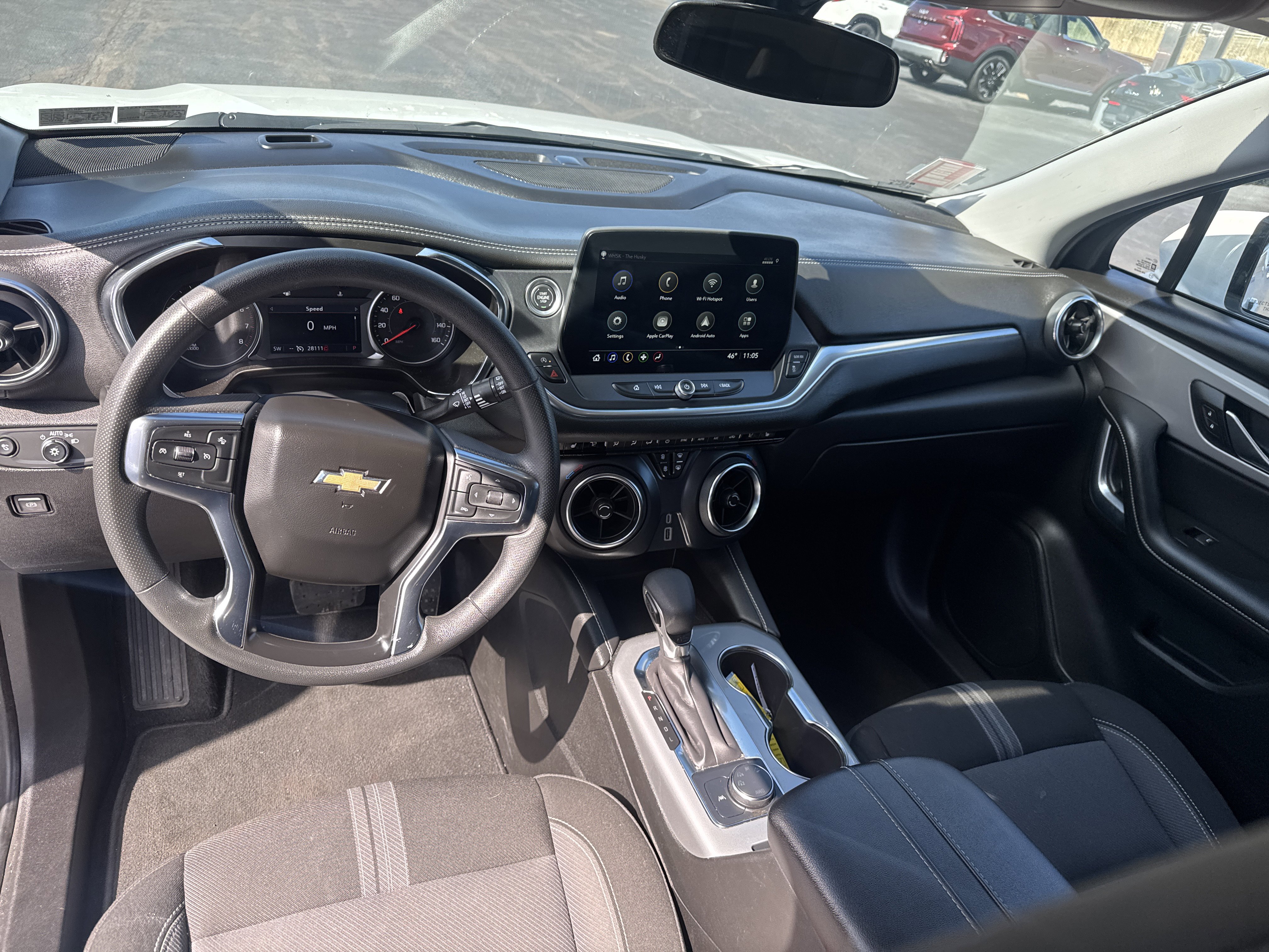 Used 2025 Chevrolet Blazer LT AWD/4WD image 14