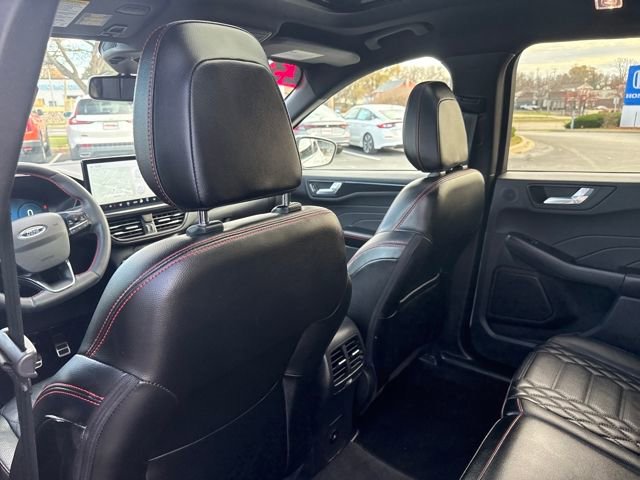 Used 2023 Ford Escape ST-Line Elite w/ Premium Technology Package image 21