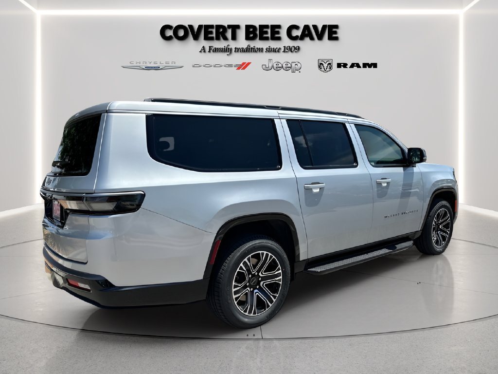 New 2026 Jeep Grand Wagoneer L 4WD image 10