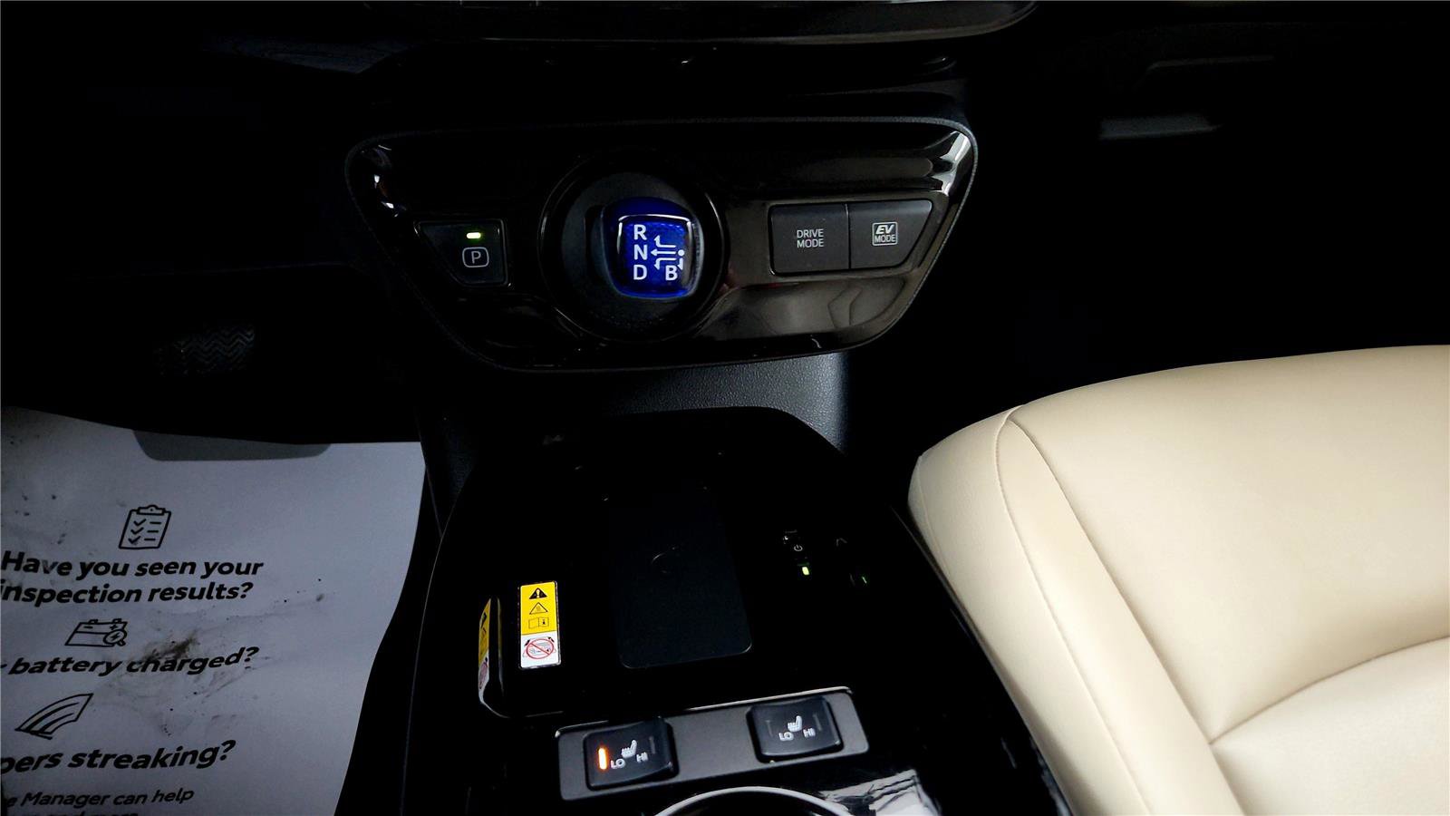 Certified 2019 Toyota Prius XLE image 28