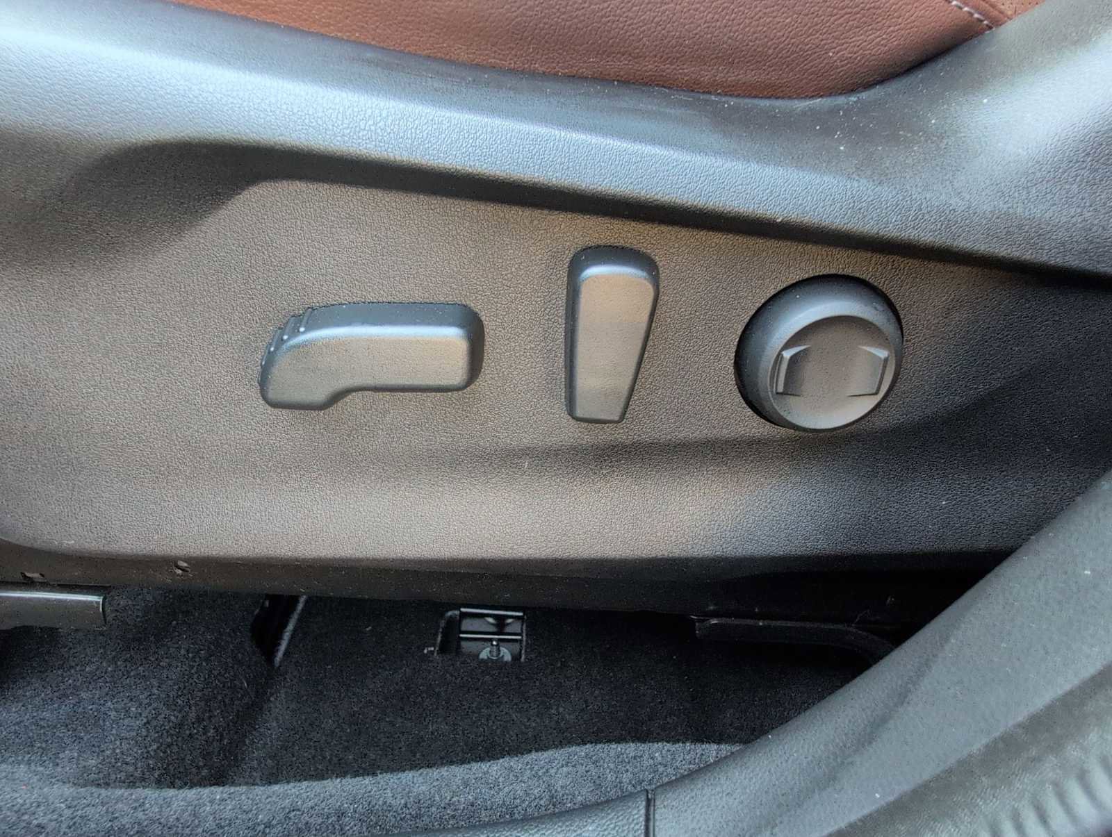 Used 2020 Subaru Forester Touring w/ Popular Package #2 image 17