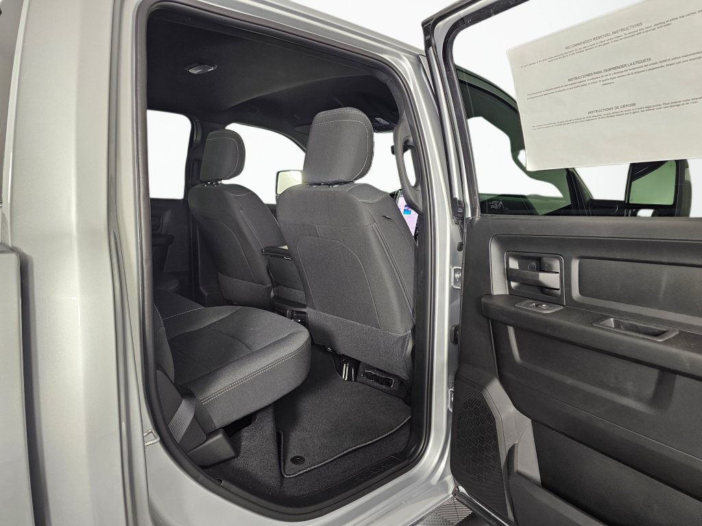 New 2026 RAM 3500 Tradesman AWD/4WD image 32