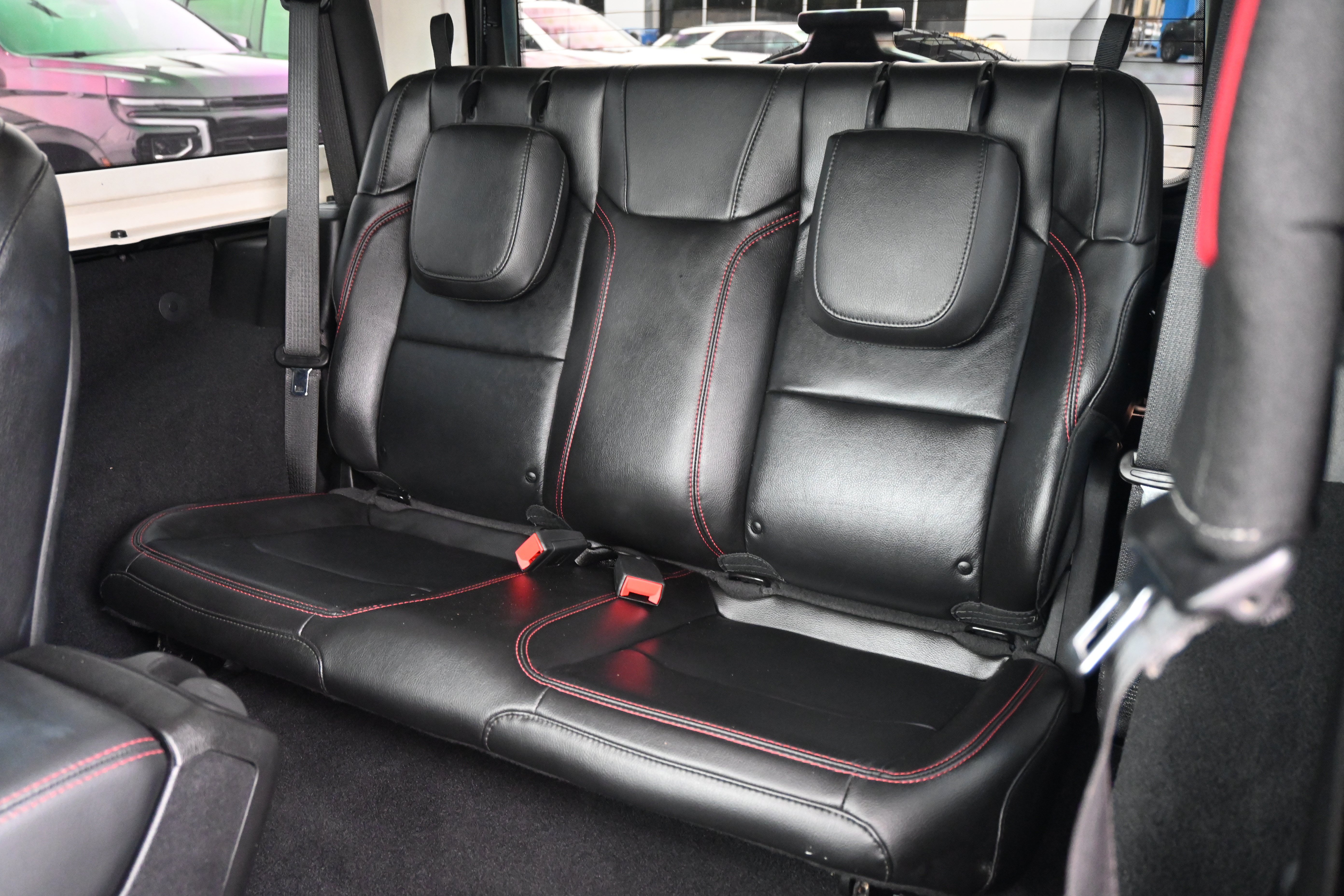 Used 2021 Jeep Wrangler Rubicon AWD/4WD image 29