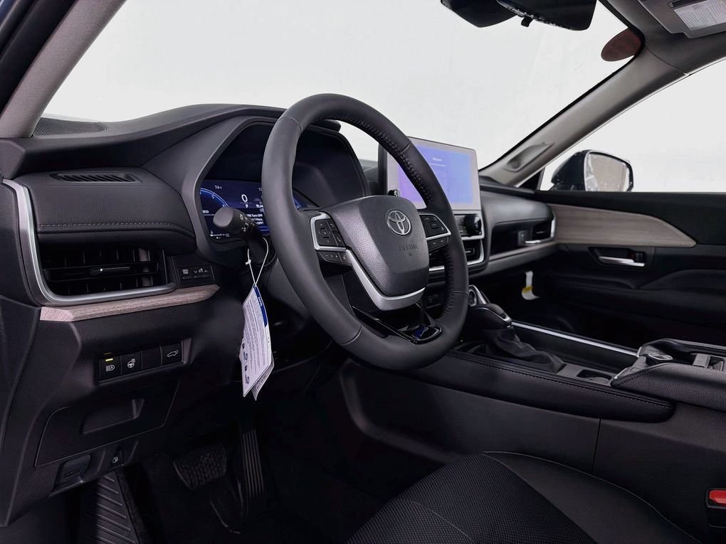 New 2026 Toyota Grand Highlander AWD image 13
